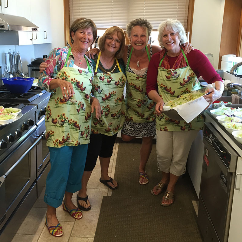 Kitchen Girls